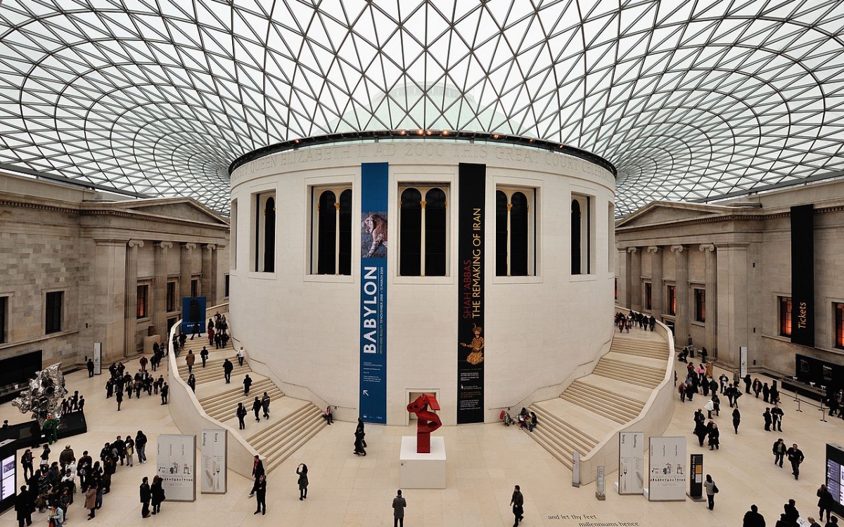 BA English Language and TEFL study trip to the British Museum in London