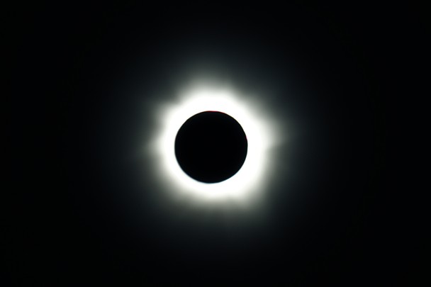Total Solar Eclipse in Far North QLD, Australia. Photo credit: T. Rossi.