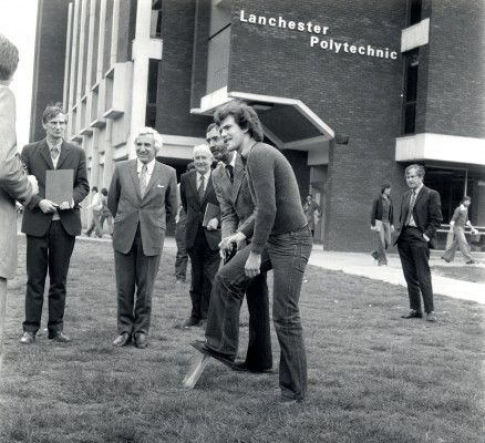 Lanchester Polytechnic ref: Graham Harwood