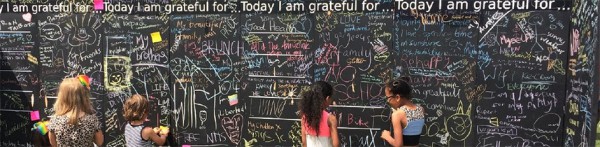 Gratitude-Wall