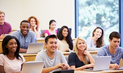 Students-in-lecture